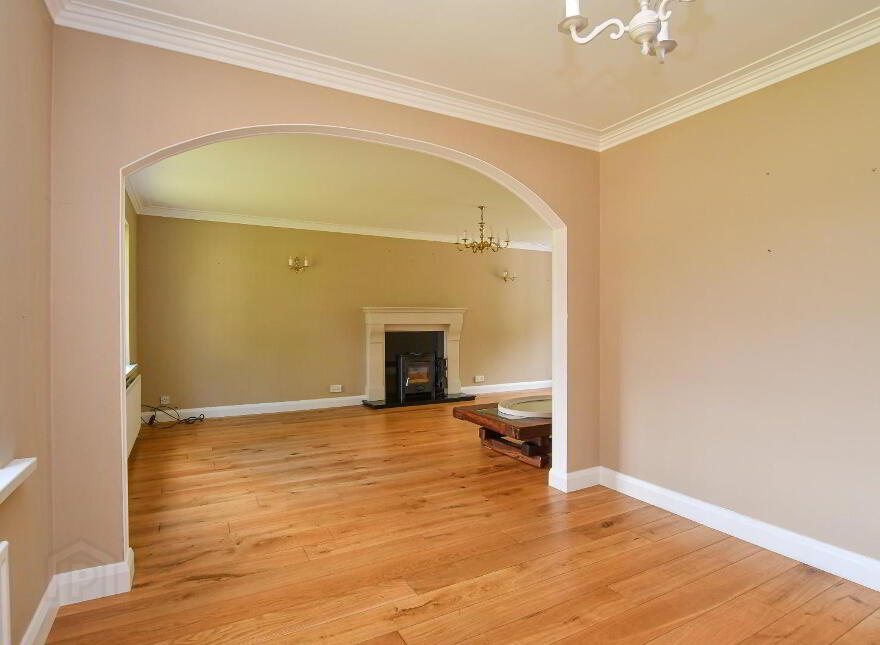 69 Crawfordsburn Road, Newtownards, BT23 4UH