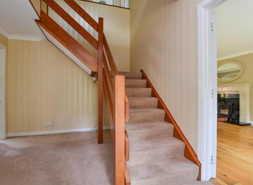 69 Crawfordsburn Road, Newtownards, BT23 4UH
