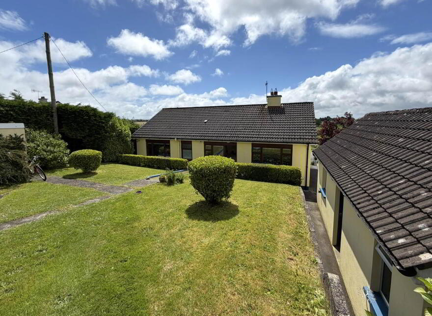 The Hill, Dromasta, Drimoleague, P47H973