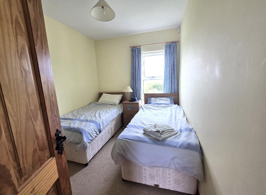 6 Aird Cottages, Bushmills, Portballintrae, BT57 8AS