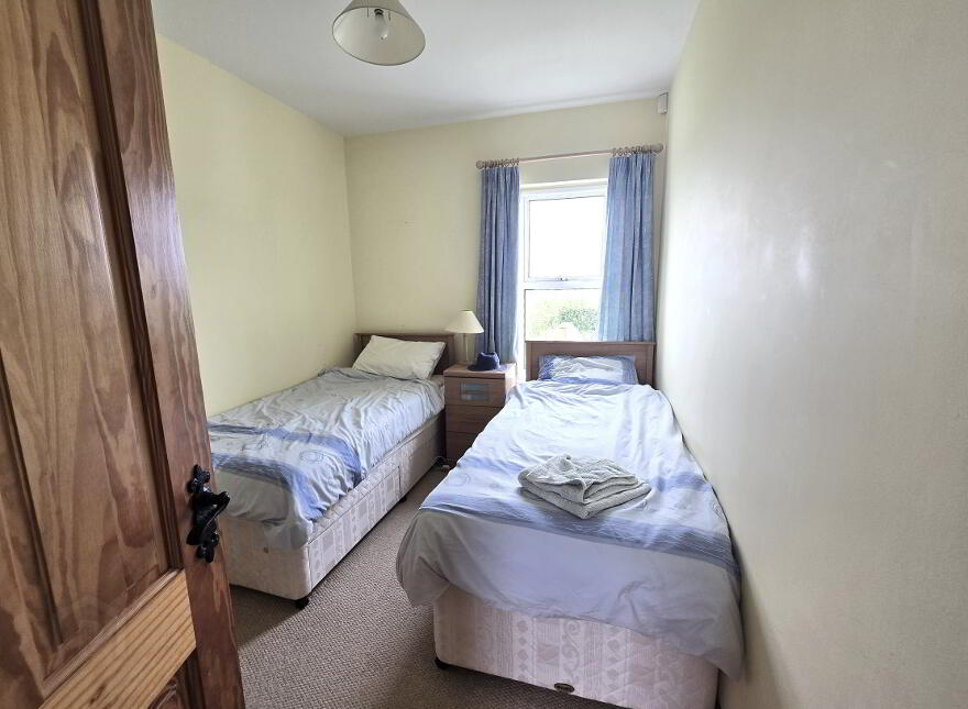 6 Aird Cottages, Bushmills, Portballintrae, BT57 8AS