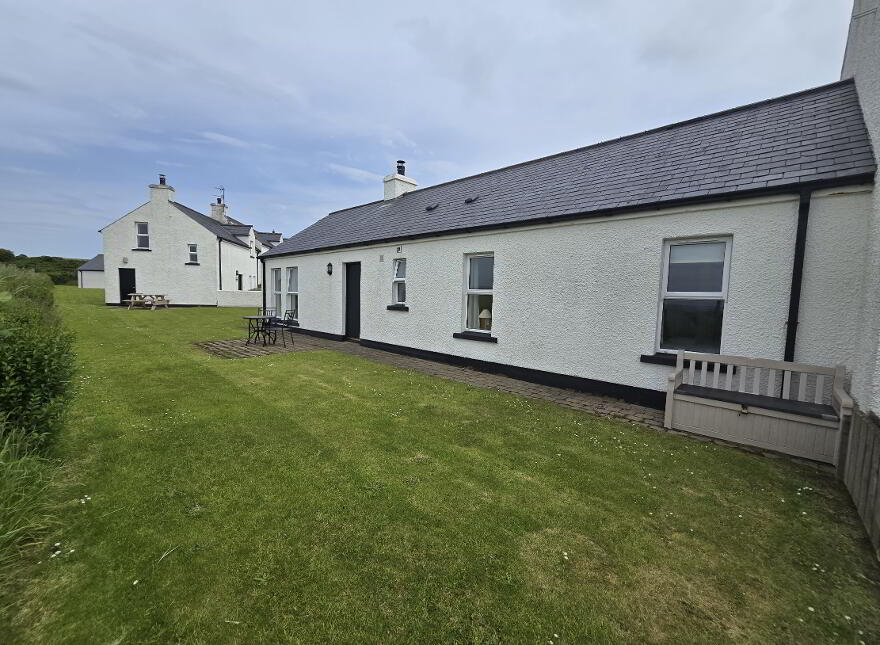 6 Aird Cottages, Bushmills, Portballintrae, BT57 8AS
