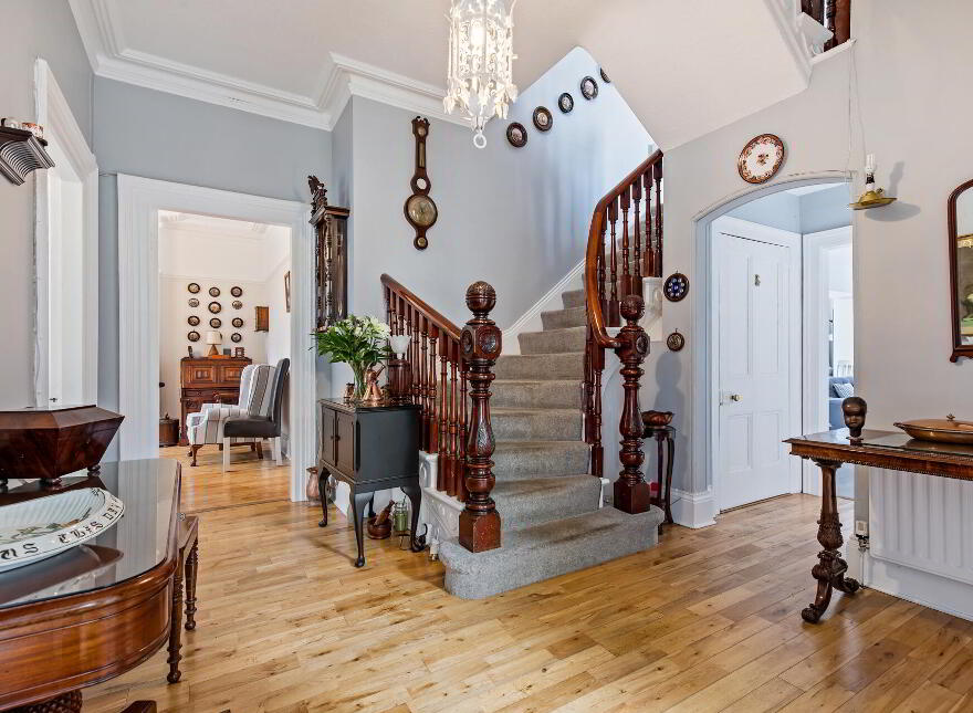 6 Eileen Gardens, Windsor Park, Malone Road, Belfast, BT9 6FW