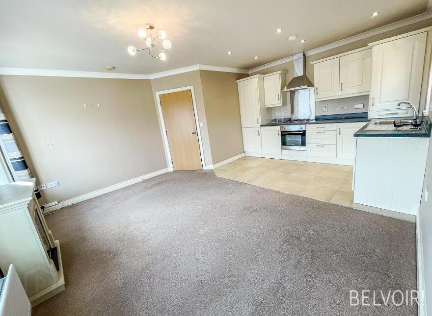 28 Mornington Gardens, Lisburn, BT28 2WB