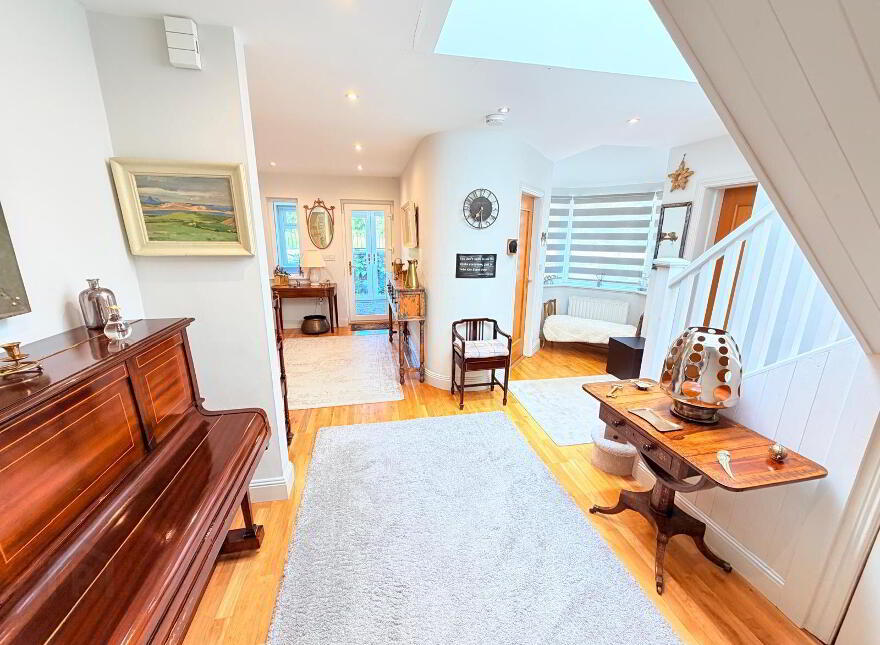 Parkgarriff Lodge, Laurel Hill, Monkstown, T12YNT7