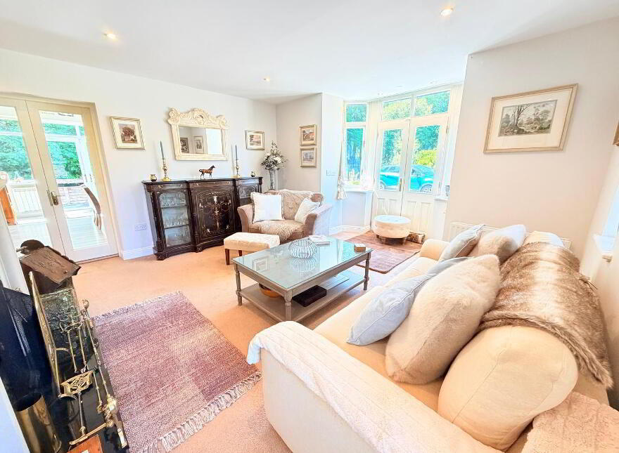 Parkgarriff Lodge, Laurel Hill, Monkstown, T12YNT7
