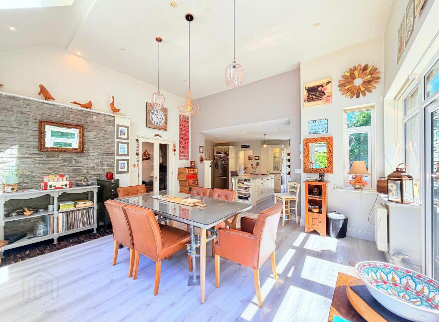 Parkgarriff Lodge, Laurel Hill, Monkstown, T12YNT7