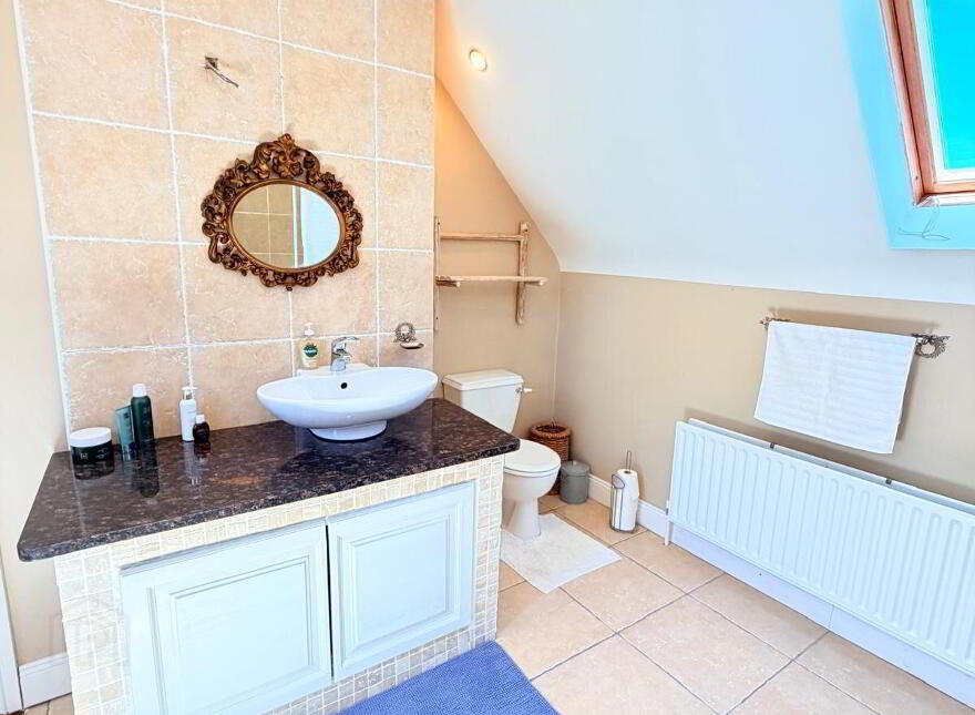 Parkgarriff Lodge, Laurel Hill, Monkstown, T12YNT7