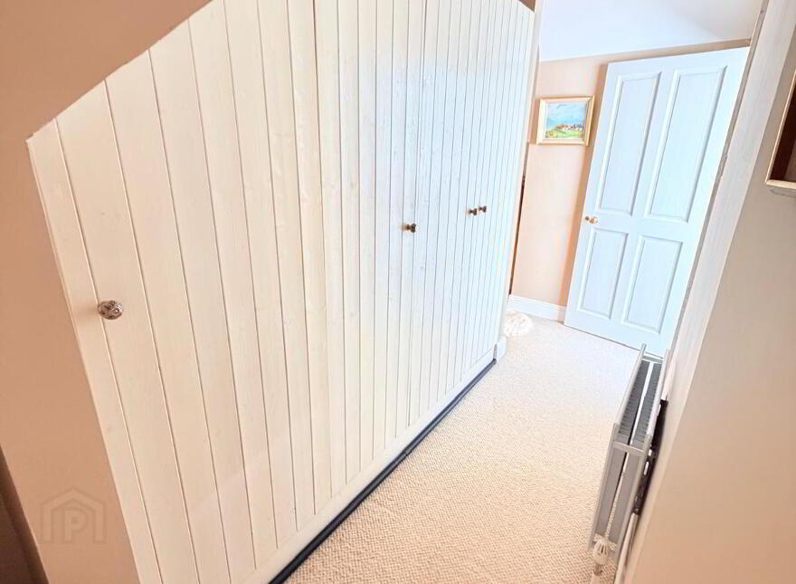 Parkgarriff Lodge, Laurel Hill, Monkstown, T12YNT7