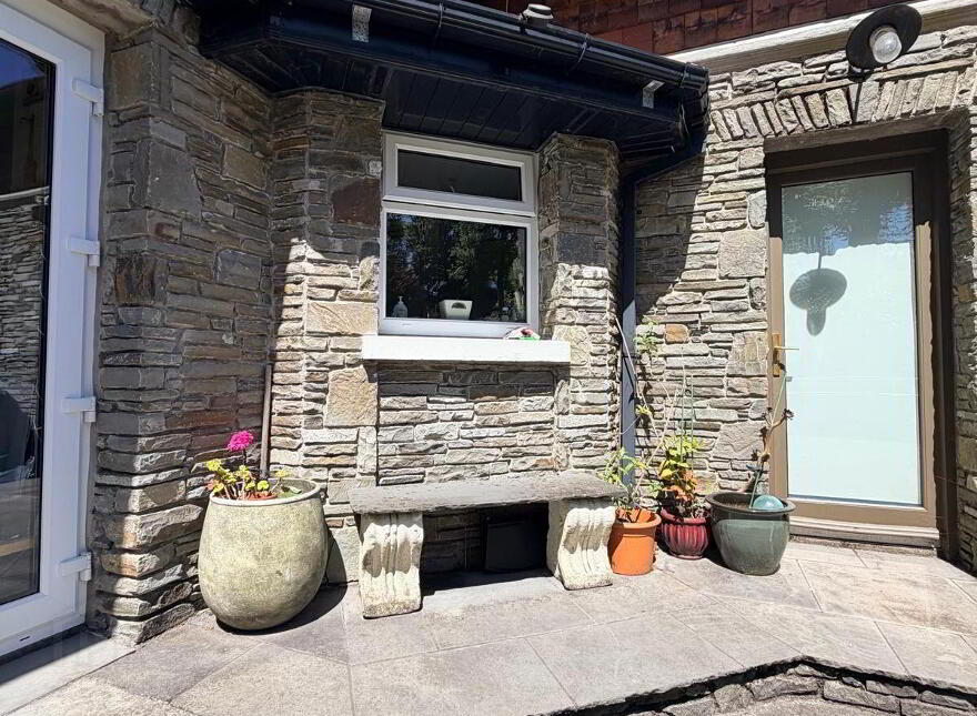 Parkgarriff Lodge, Laurel Hill, Monkstown, T12YNT7