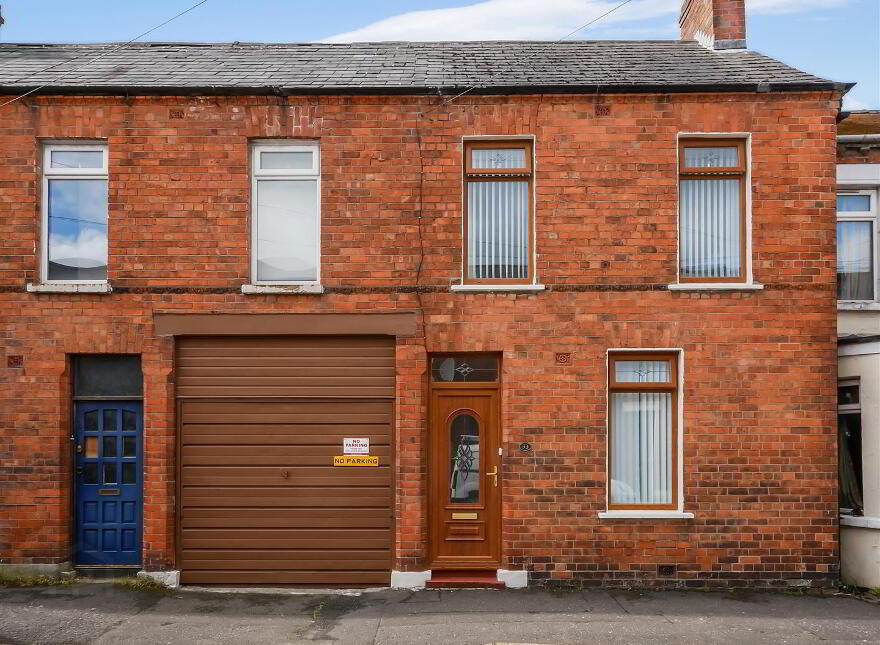 33 Raby Street, Ormeau Road, Belfast, BT7 2GY