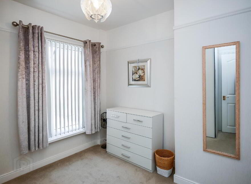 33 Raby Street, Ormeau Road, Belfast, BT7 2GY