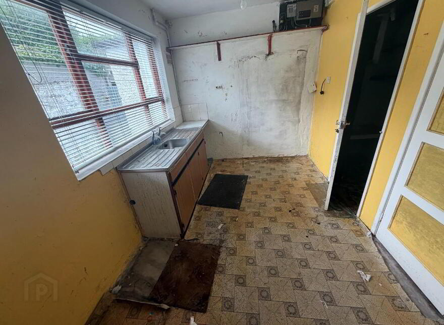6 Gortgar Avenue, Greysteel, Derry, BT47 3JB