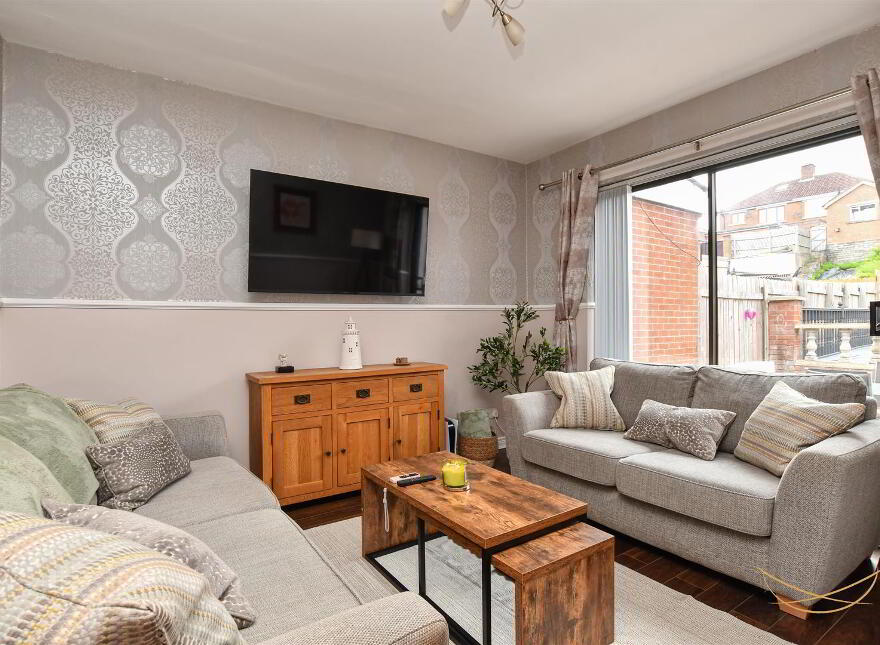13 Mountainview Parade, Belfast, BT14 7GY