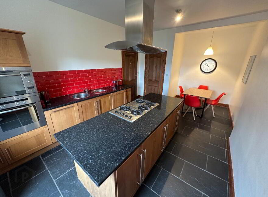 19 Montpelier, Bruntsfield, Edinburgh, EH10 4LZ