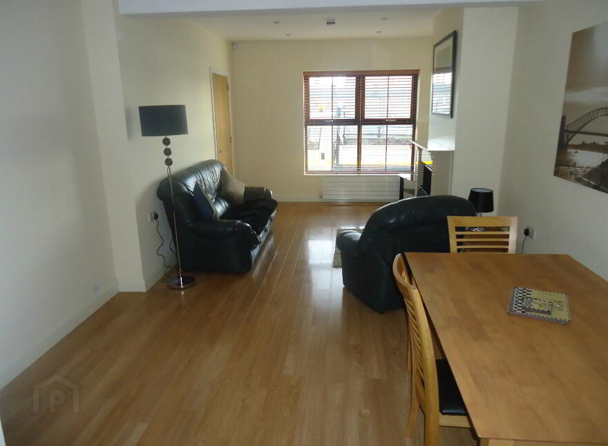25 Henry Street, Enniskillen, BT74 7JT