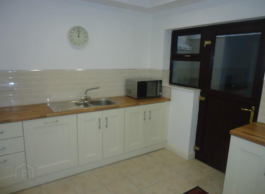 25 Henry Street, Enniskillen, BT74 7JT