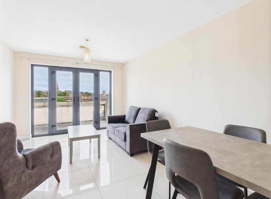 Apt 47, Gardiners Square Apts, Brown Square, Peters Hill, Belfast, BT13 2BW