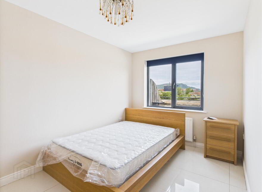 Apt 47, Gardiners Square Apts, Brown Square, Peters Hill, Belfast, BT13 2BW