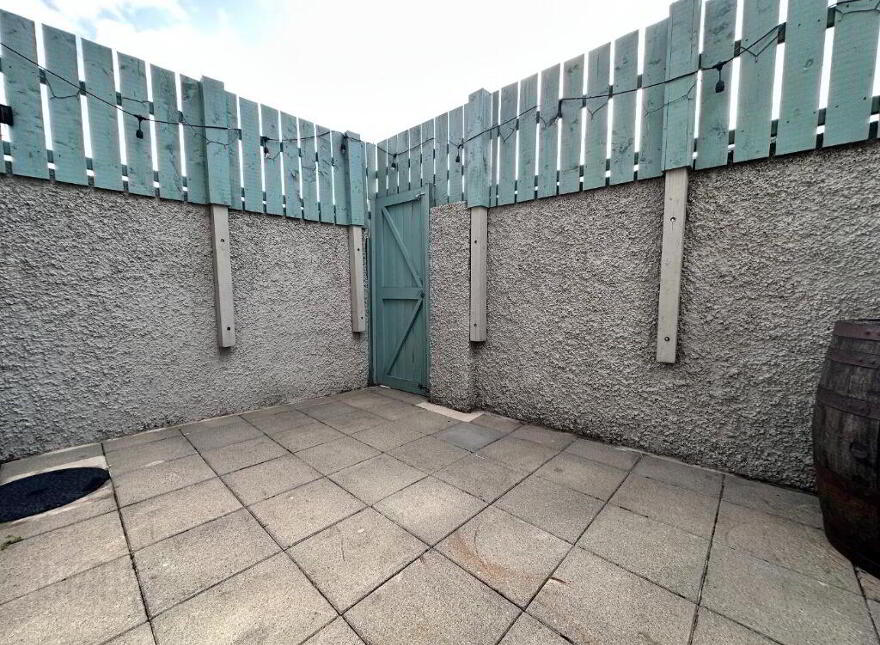 53 Sandhurst Gardens, Belfast, BT9 5AX