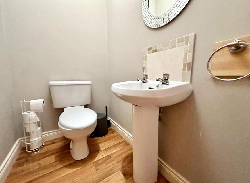 53 Sandhurst Gardens, Belfast, BT9 5AX