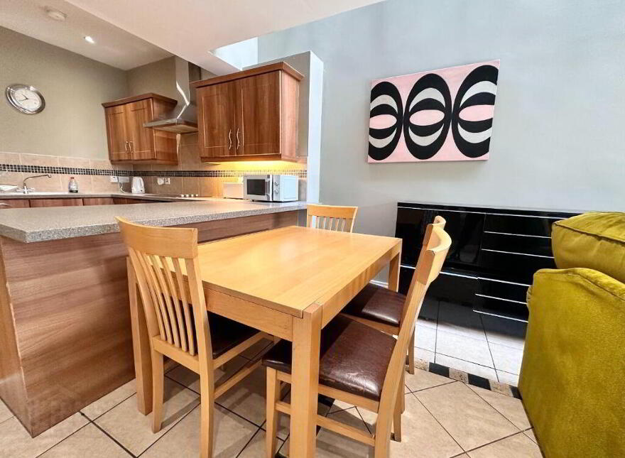 53 Sandhurst Gardens, Belfast, BT9 5AX