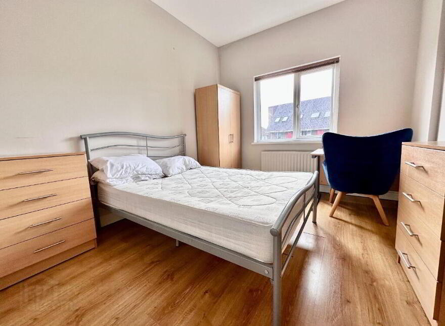 53 Sandhurst Gardens, Belfast, BT9 5AX
