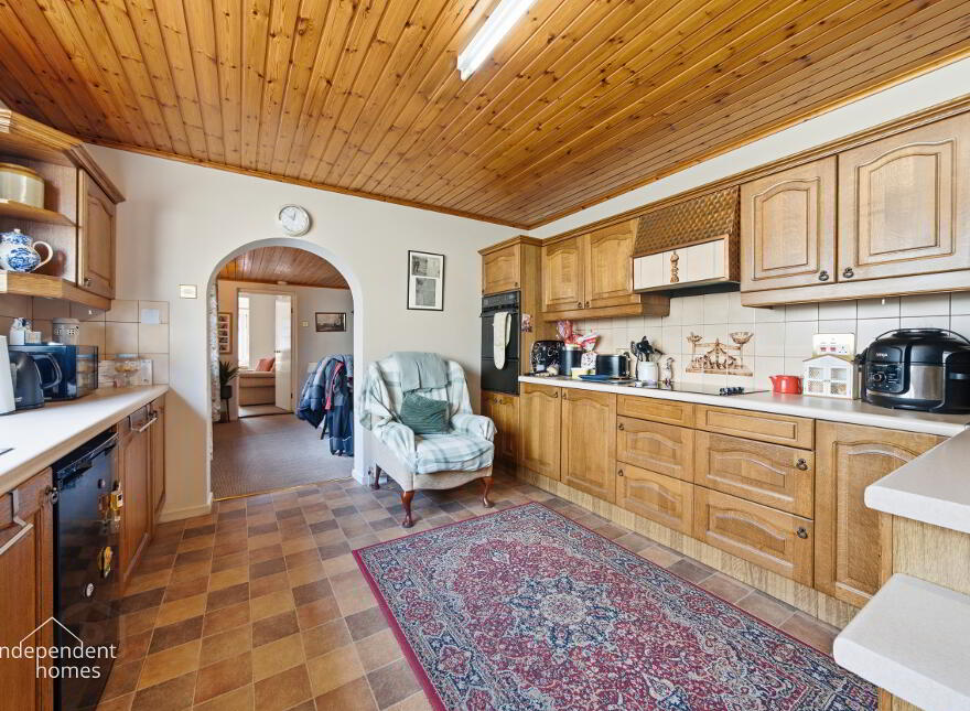 5 Main Street, Ballcarry, Carrickfergus, BT38 9HG