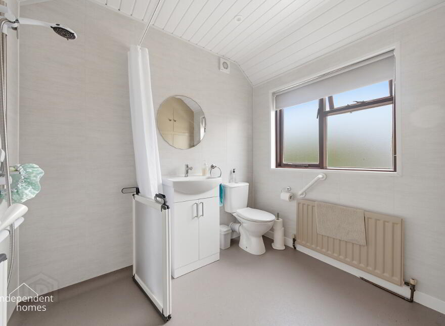 5 Main Street, Ballcarry, Carrickfergus, BT38 9HG