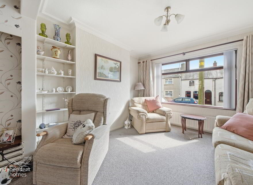 5 Main Street, Ballcarry, Carrickfergus, BT38 9HG