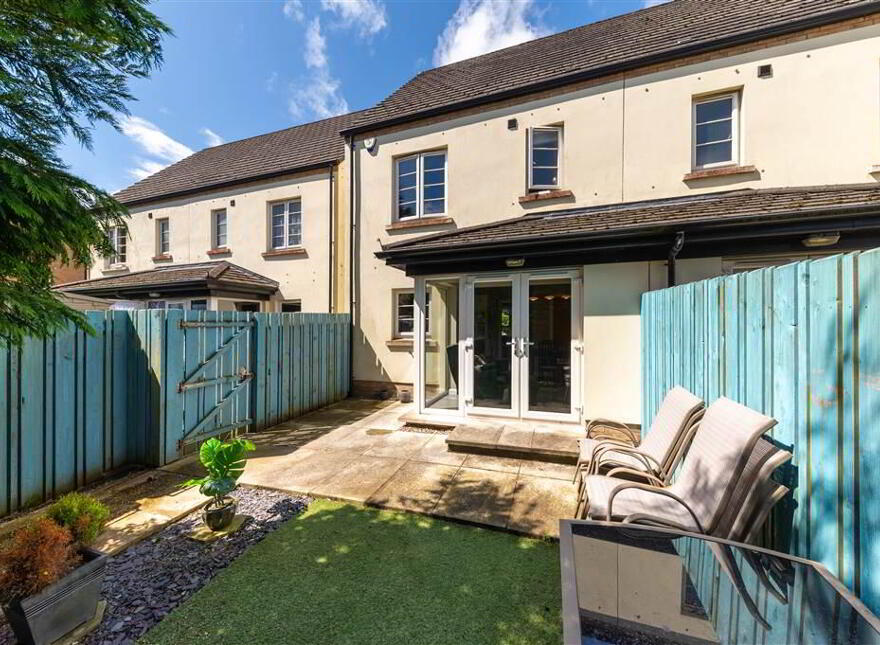 4 Eaton Court, Derriaghy, Dunmurry, Belfast, BT17 9FT