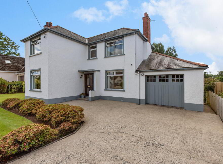 19 Burton Drive, Dundonald, Belfast, BT16 2LR