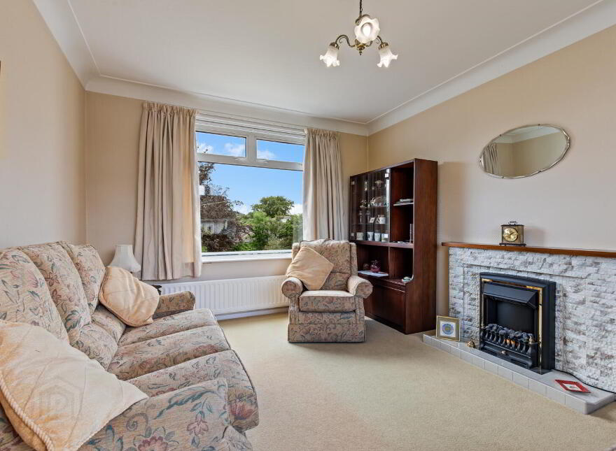 19 Burton Drive, Dundonald, Belfast, BT16 2LR