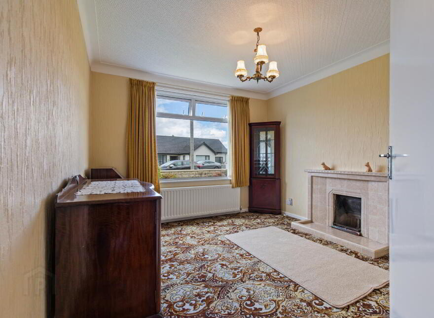 19 Burton Drive, Dundonald, Belfast, BT16 2LR