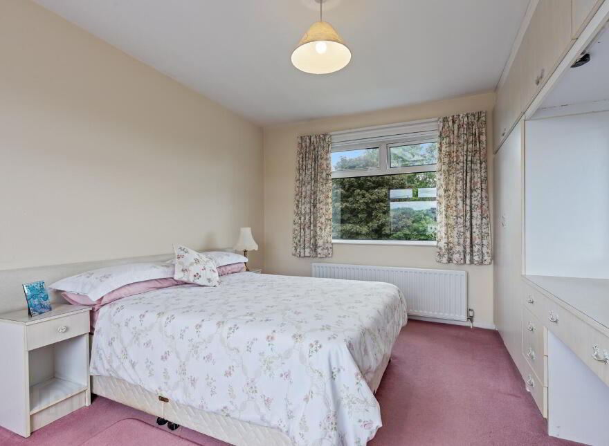 19 Burton Drive, Dundonald, Belfast, BT16 2LR