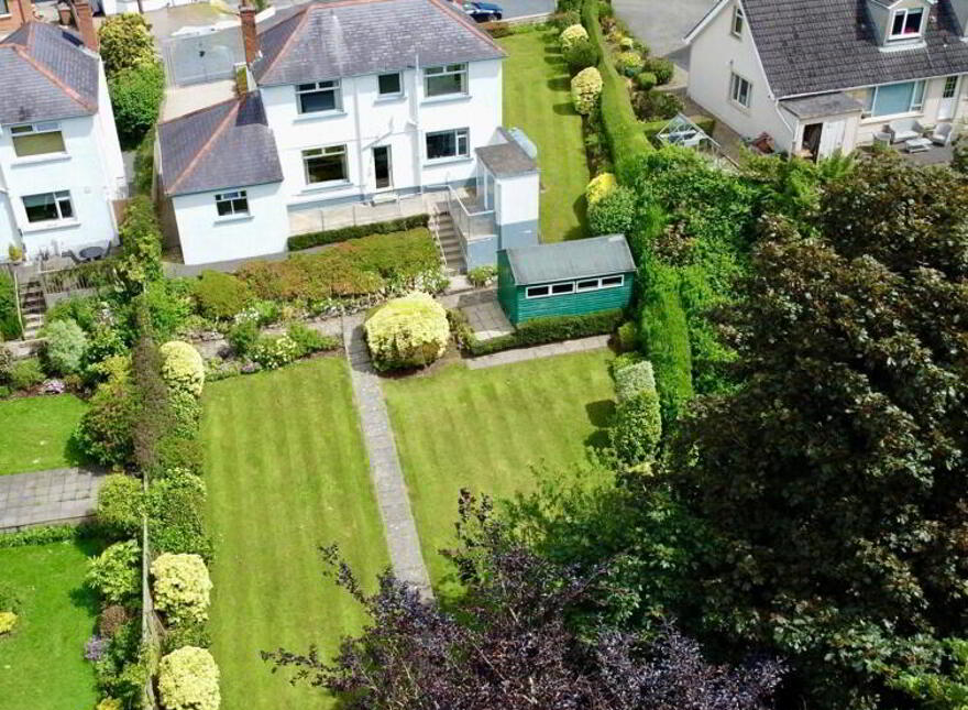19 Burton Drive, Dundonald, Belfast, BT16 2LR