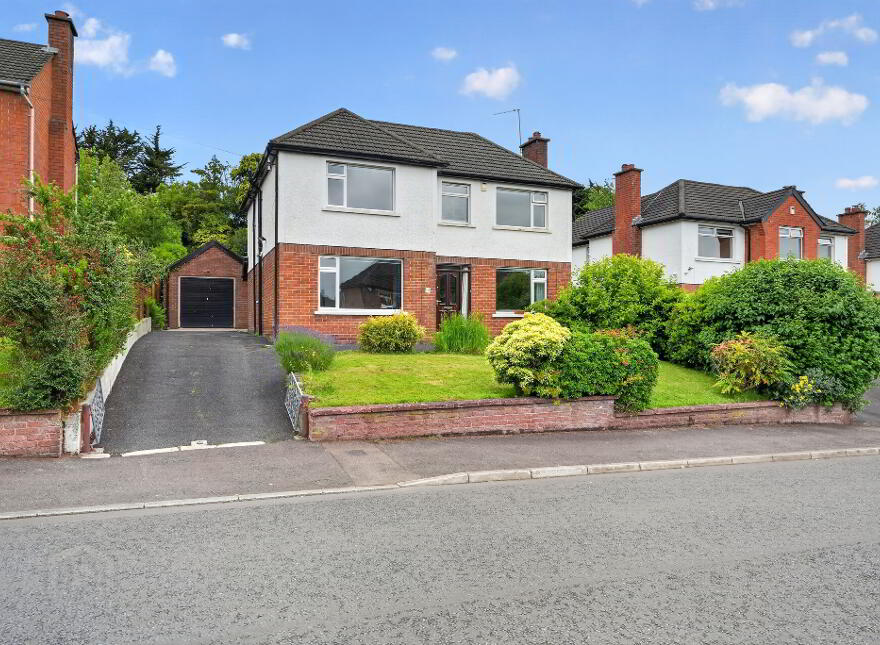10 Hillside Drive, Stranmillis, Belfast, BT9 5EJ