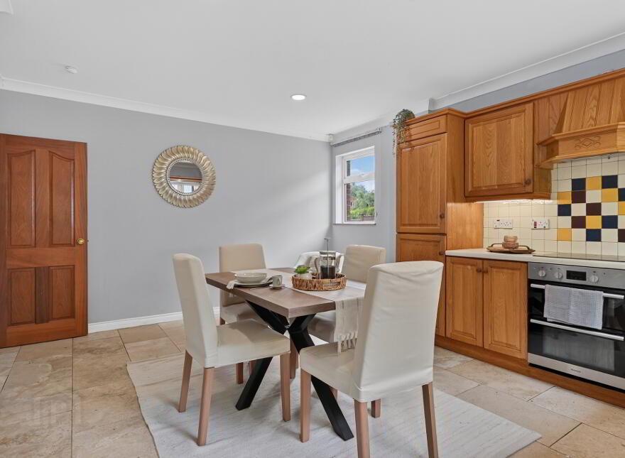 10 Hillside Drive, Stranmillis, Belfast, BT9 5EJ
