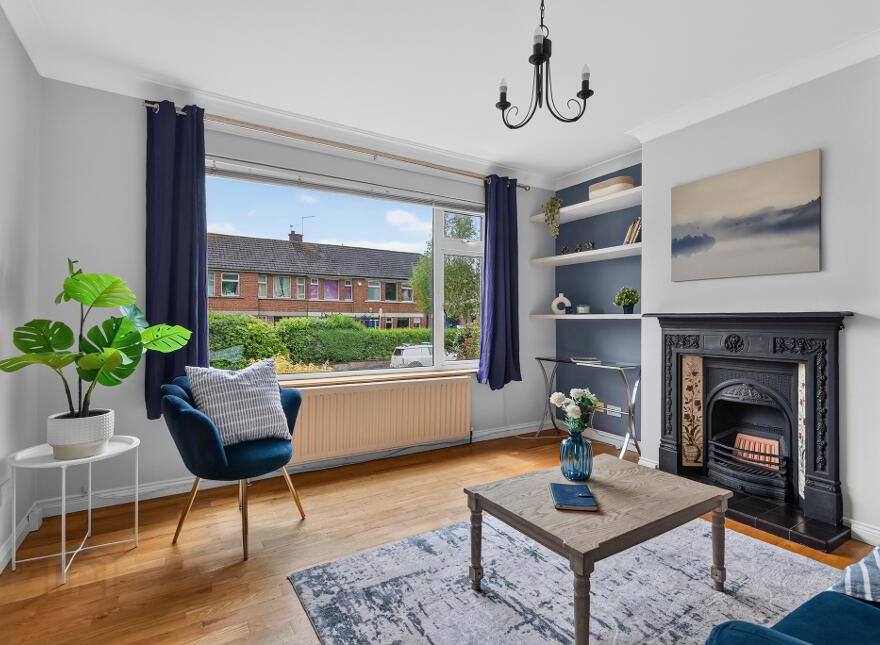10 Hillside Drive, Stranmillis, Belfast, BT9 5EJ