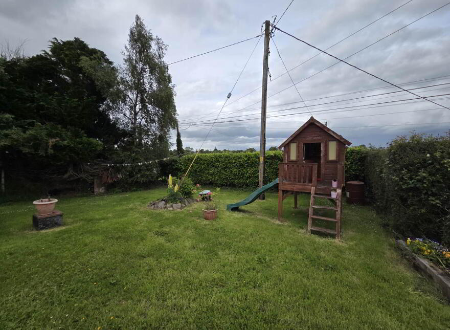 Mountbruis, Tipperary Town, E34A023