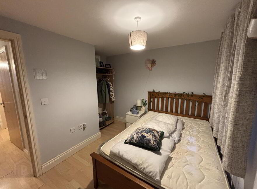 Apt 2 Nova Studios, 167 University Street, Ormeau Road, Belfast, BT7 1HR