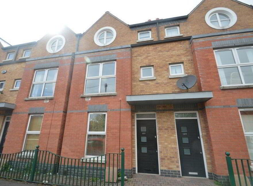 127 Northbrook Street, Belfast, BT9 7DJ