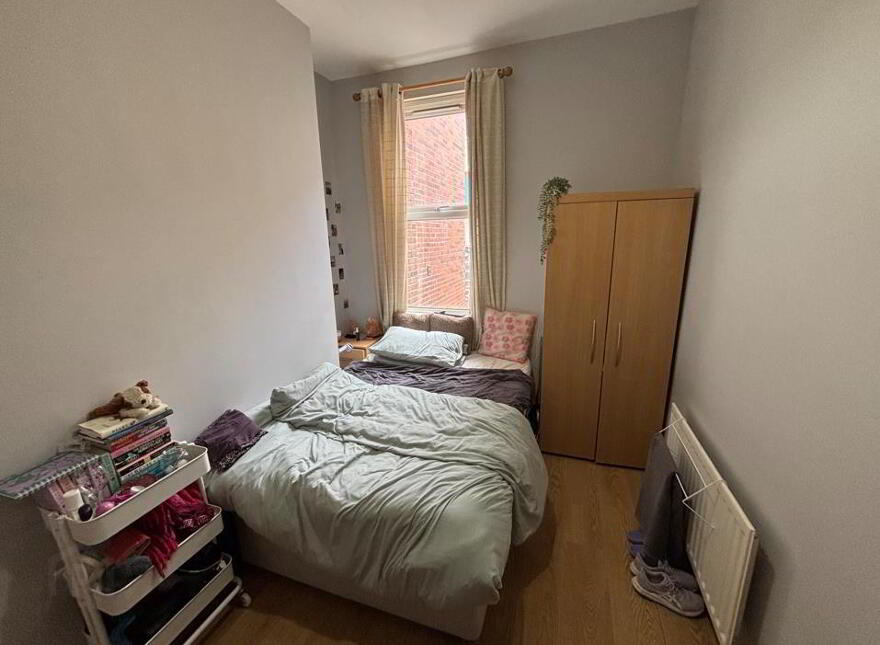 21 Eglantine Gardens, Malone Road, Belfast, BT9 6EZ