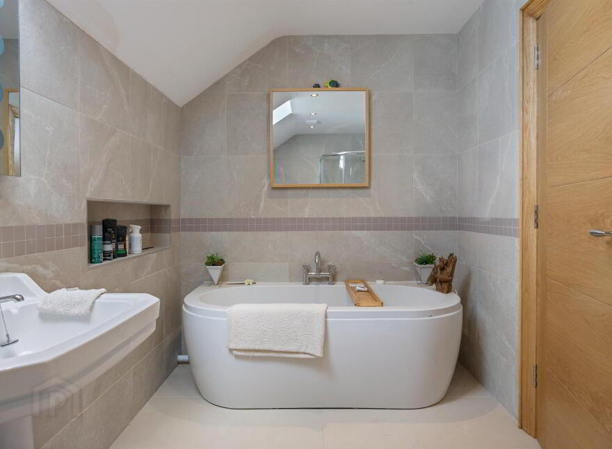 249D Ballynahinch Road, Ballykeel, Dromore, BT25 1EU