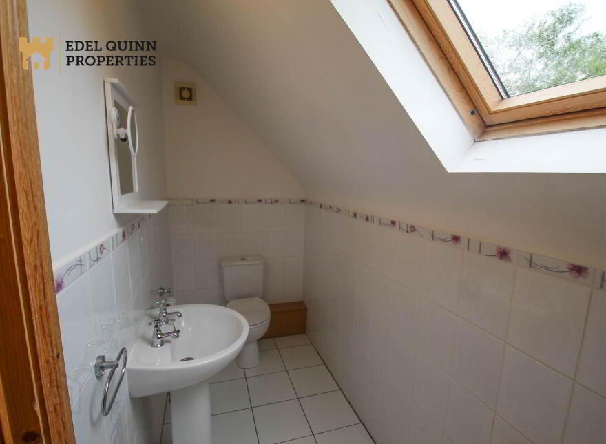 4 Riverbank Avenue, Laghey, F94DX84