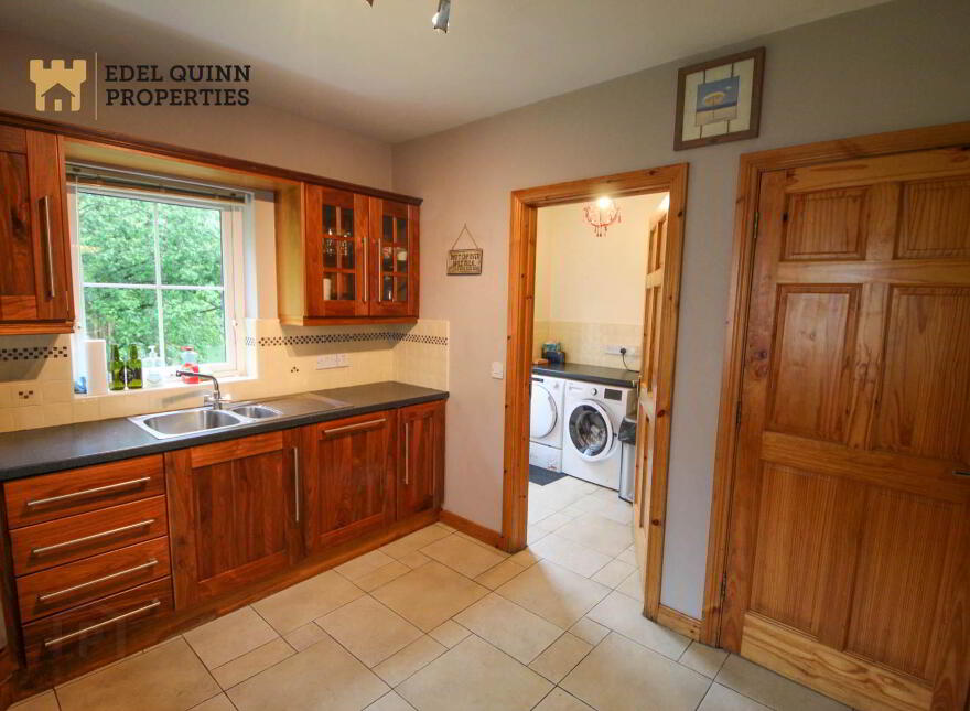 4 Riverbank Avenue, Laghey, F94DX84