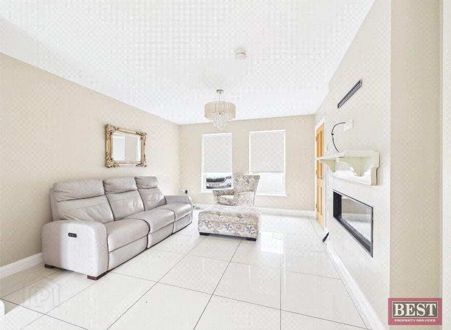35 Chancellors Hall, Newry, BT35 8UZ