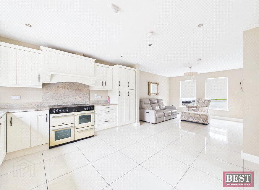 35 Chancellors Hall, Newry, BT35 8UZ