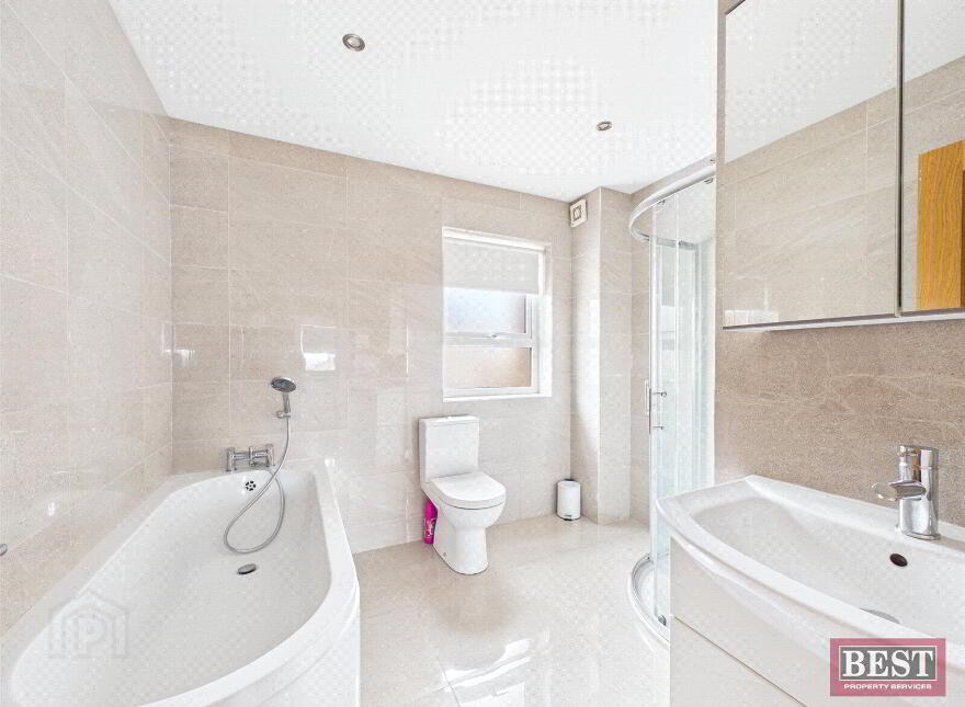35 Chancellors Hall, Newry, BT35 8UZ