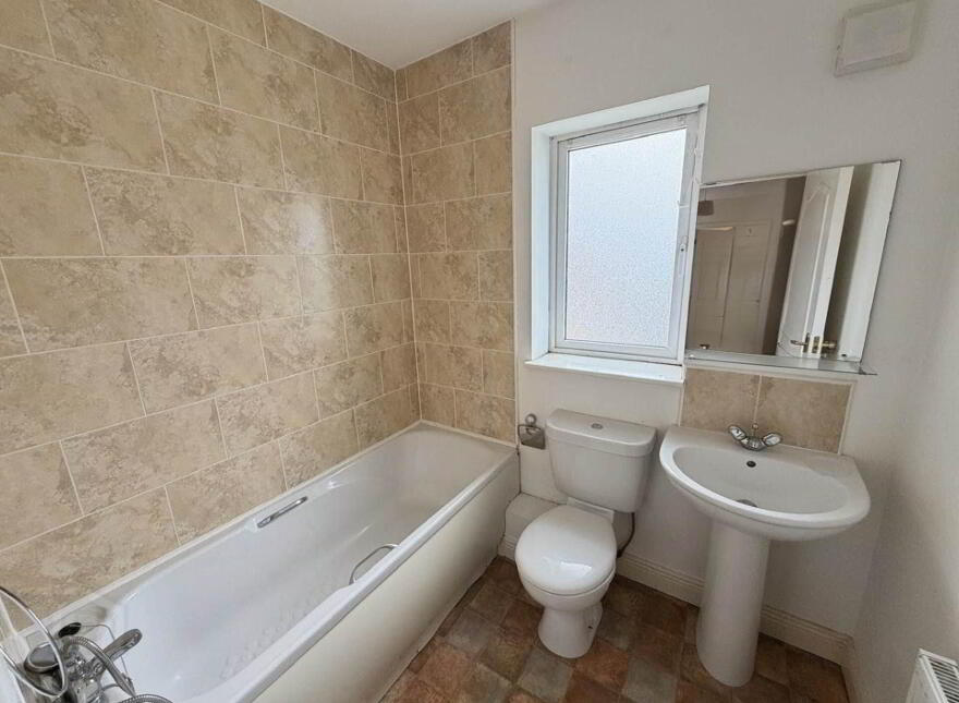 88 Clonroosk Abbey, Portlaoise, R32EH7X